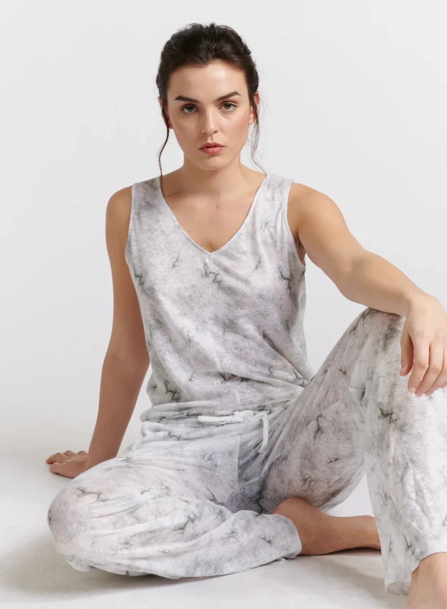 Ärmelloses Khaki-Jumpsuit mit V-Ausschnitt aus Leinen