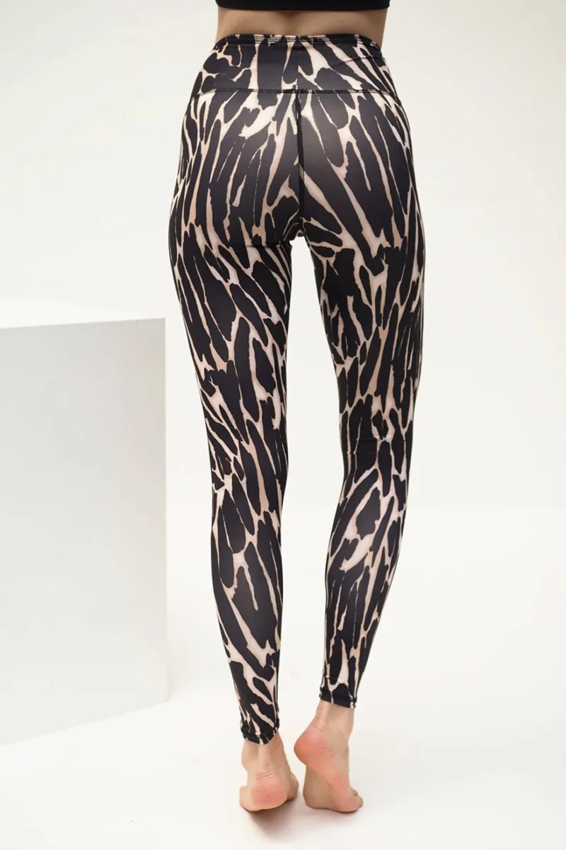Yoga-Leggings Ganga 7/8 - wild skin – Bild 5
