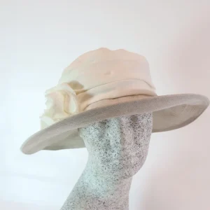 Leinenhut Knitterlook